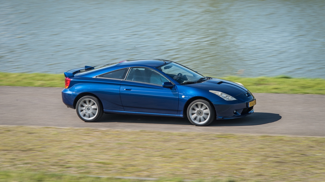 Toyota-World-Still-Going-Strong-Toyota-Celica-Voor-onovertroffen-beeldvullend